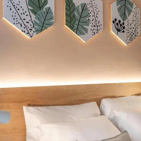 Apartment Toucan Homm Suites *