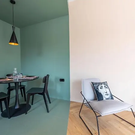 Apartment Toucan Homm Suites